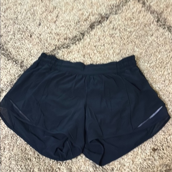 Lululemon Women's Navy Blue Athletic Shorts - Picture 1 of 2